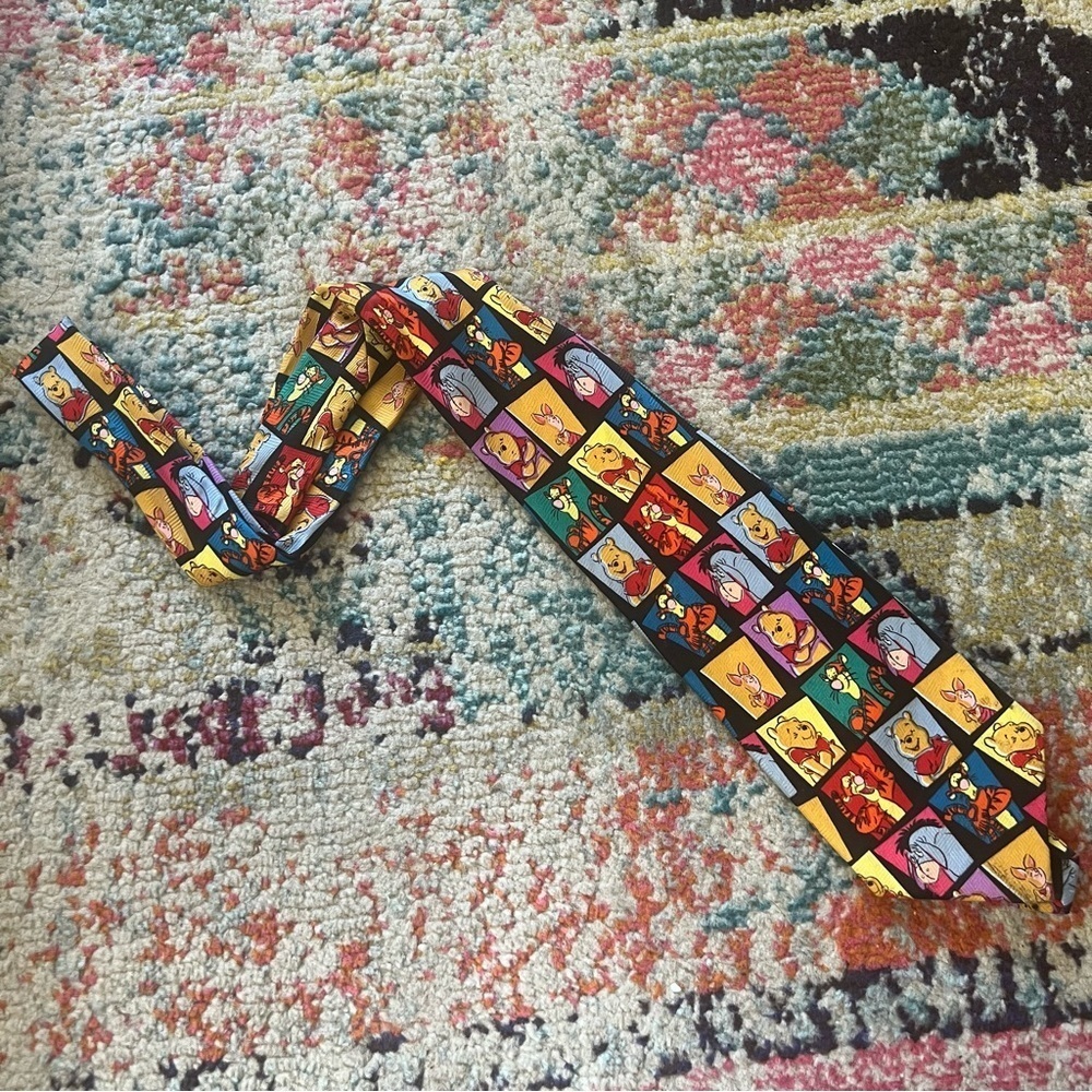Vintage Winnie the Pooh tie